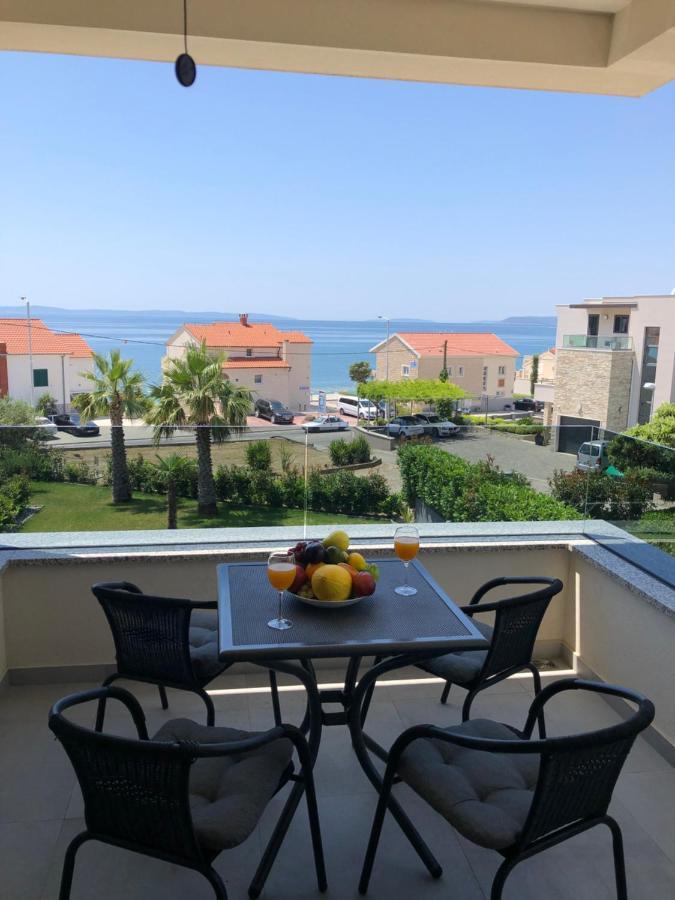 19 Apartment *